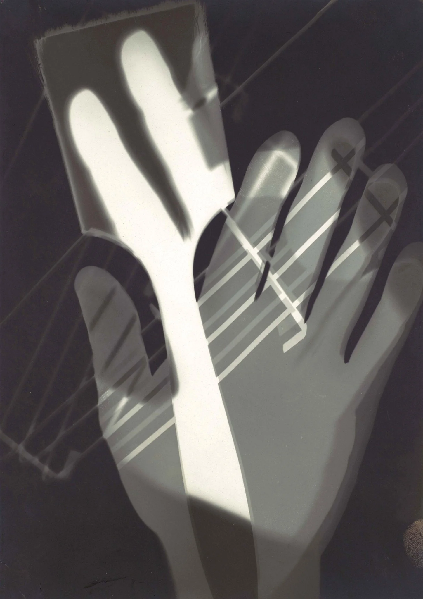 Fotogramm by László Moholy-Nagy - Image 8