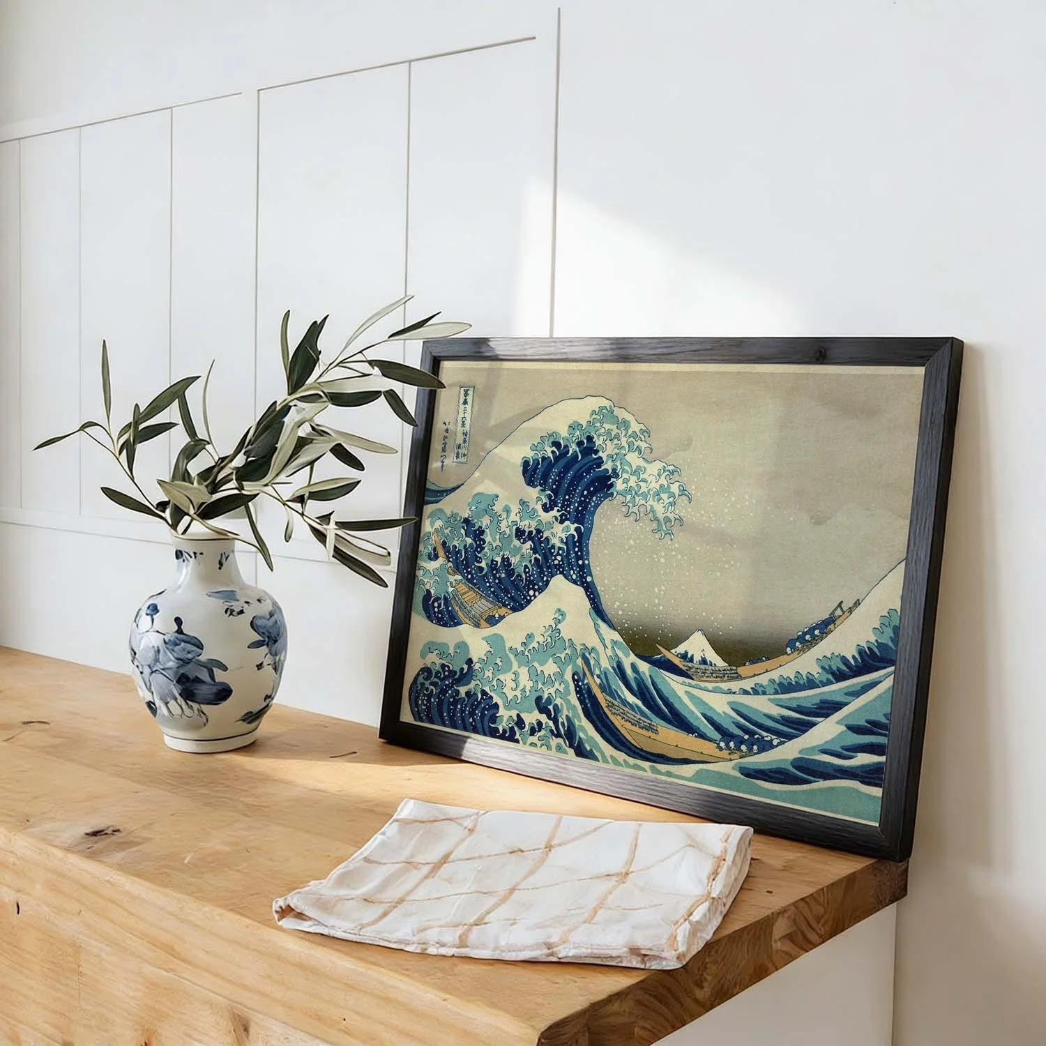 The Great Wave of Kanagawa by Hokusai - Image 2