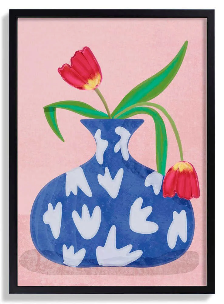 Tulpe in vase by Raissa Oltmanns - Image 6