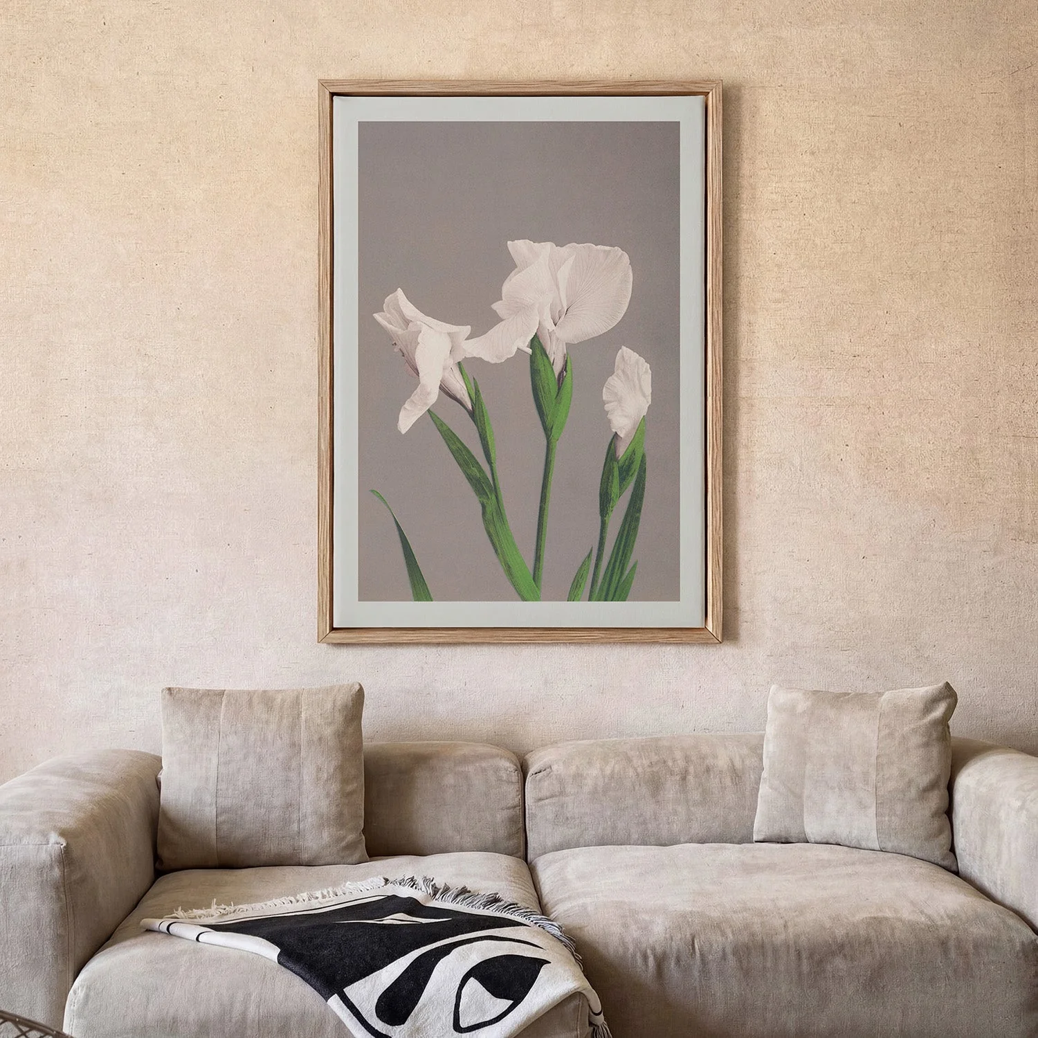 White Irises by Ogawa Kazumasa - Image 2