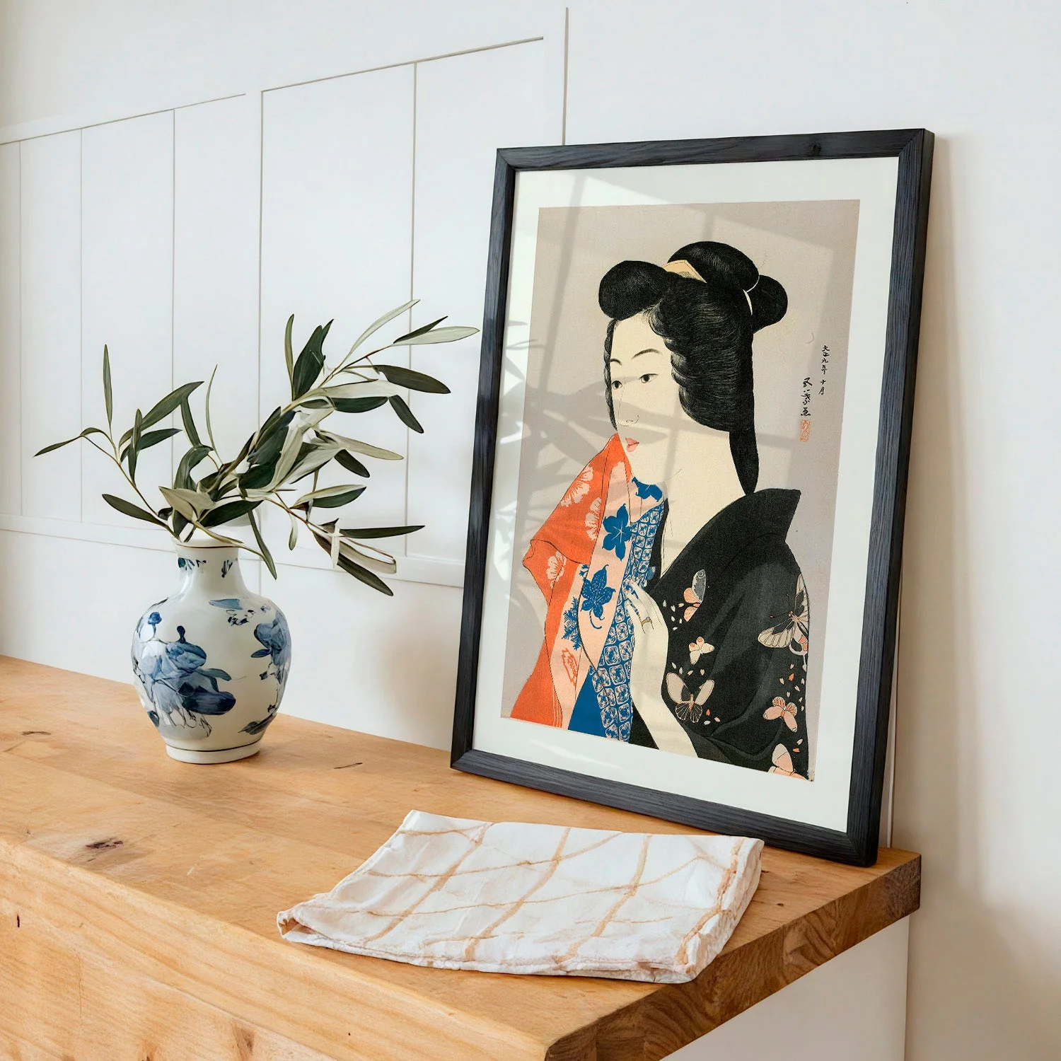 Woman Holding a Towel by Gōyo Hashiguchi - Image 3