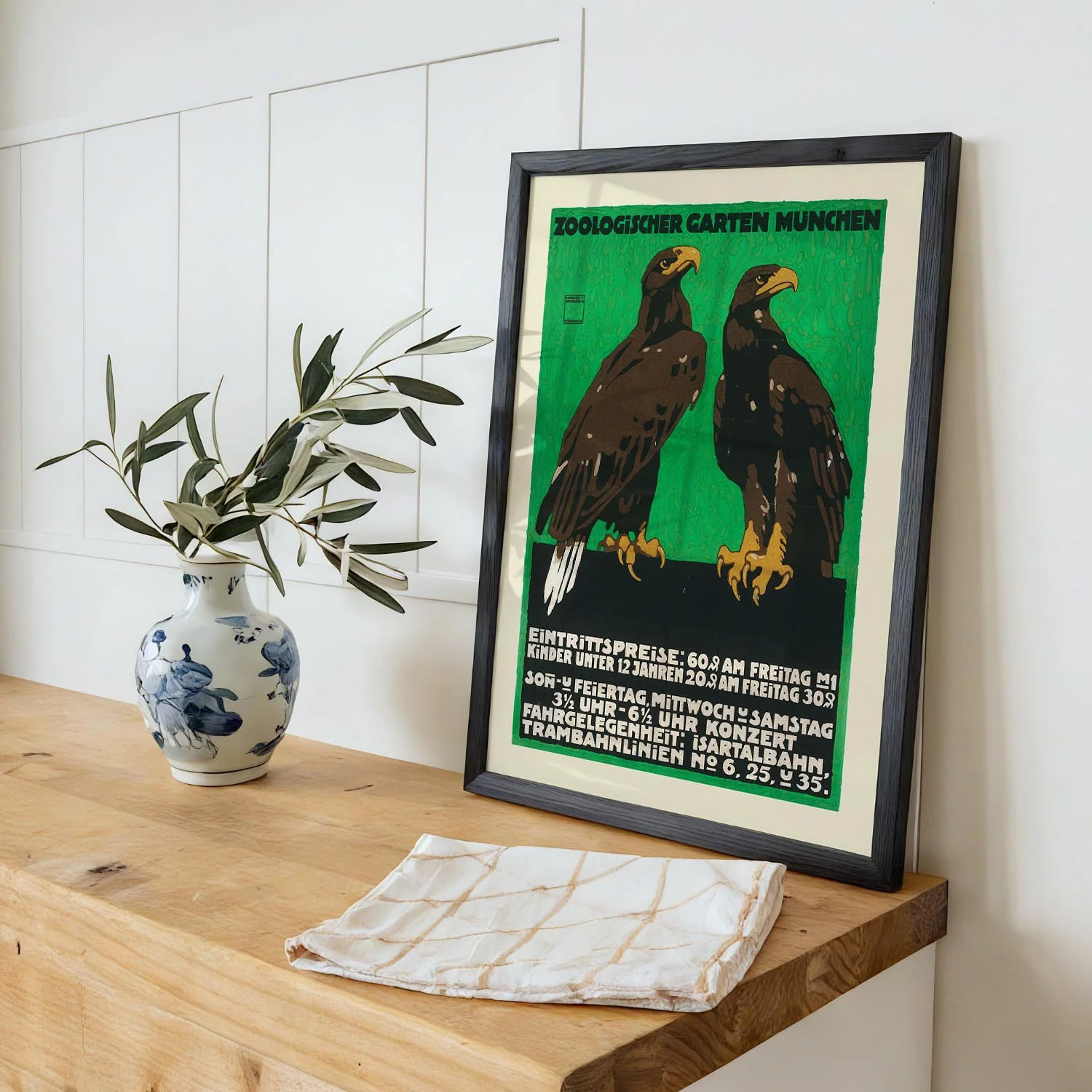 Zoologischer Garten Eagles by Garten - Image 3